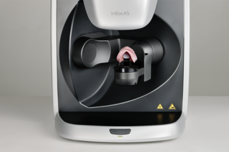 lab-product-image-ineos-x5-with-denture-holder-close-up-front-no-background-540x540